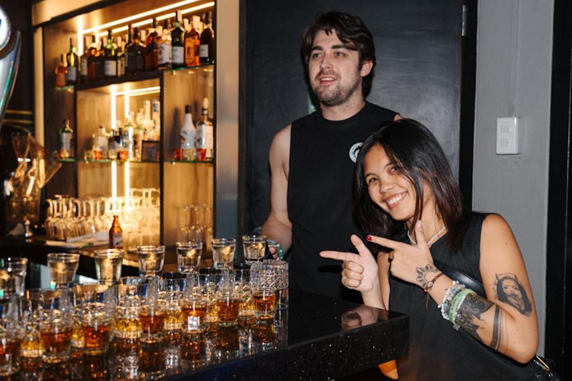 Mad Monkey Manila Hostel Makati City Ngoại thất bức ảnh
